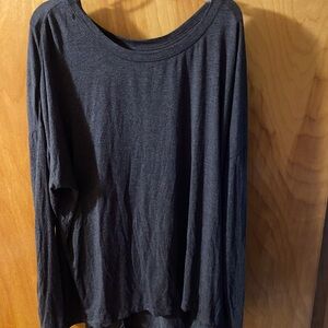 Long sleeve soft modal, grey Victoria Secrets brand women’s top. Size Large